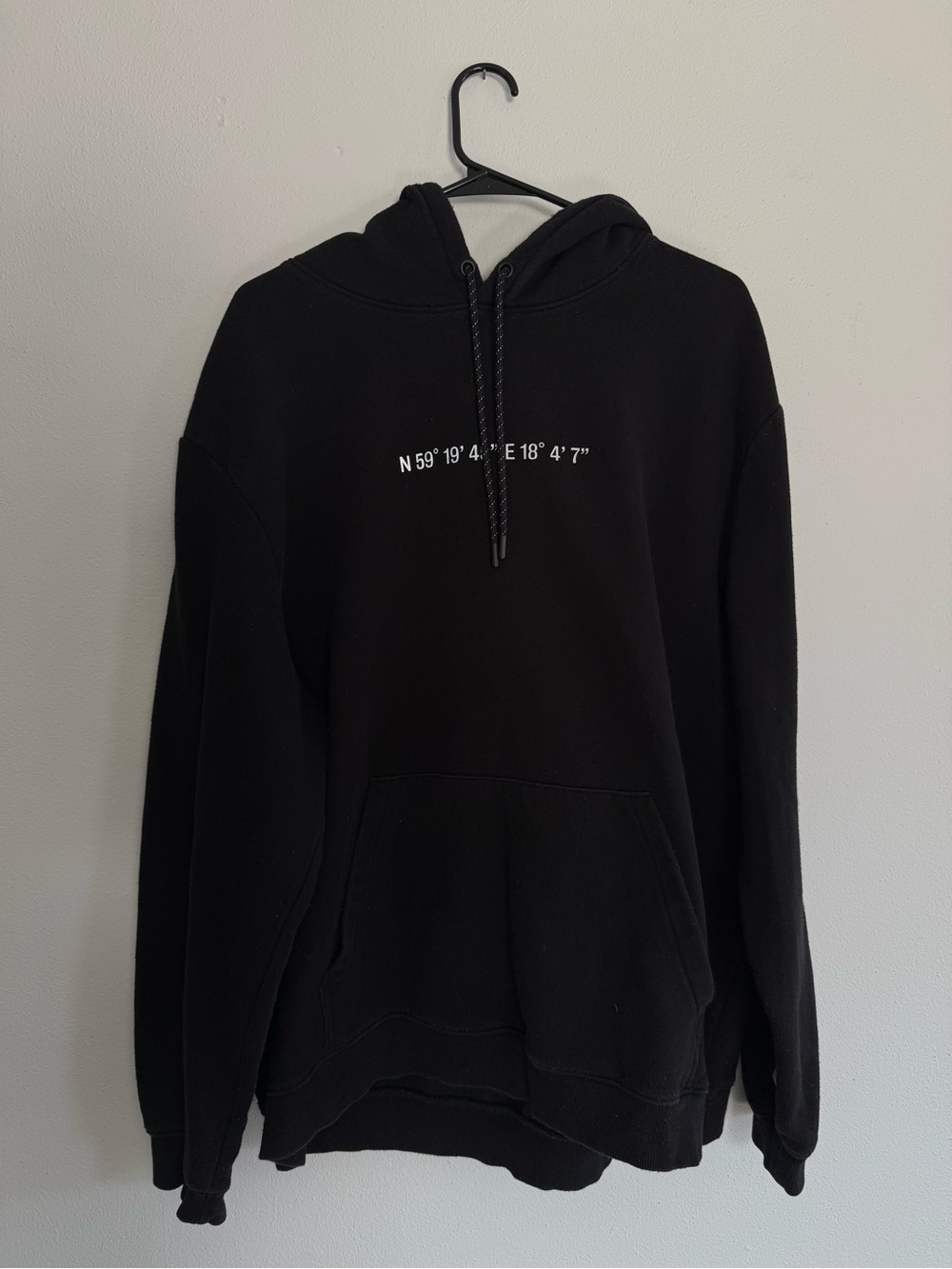H&M Men’s Black Coordinates Graphic Hoodie Regular Fit XXL